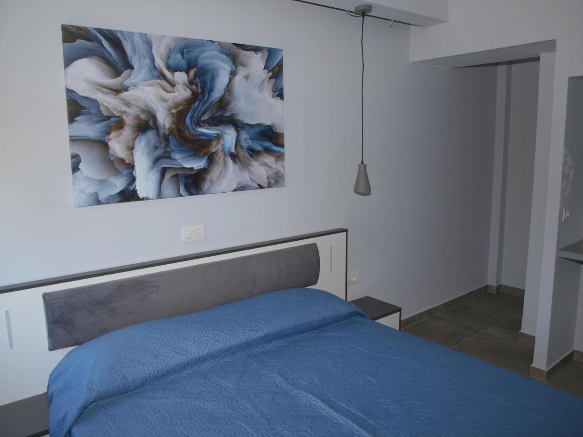 Attic Apartments 阿亚安娜 外观 照片