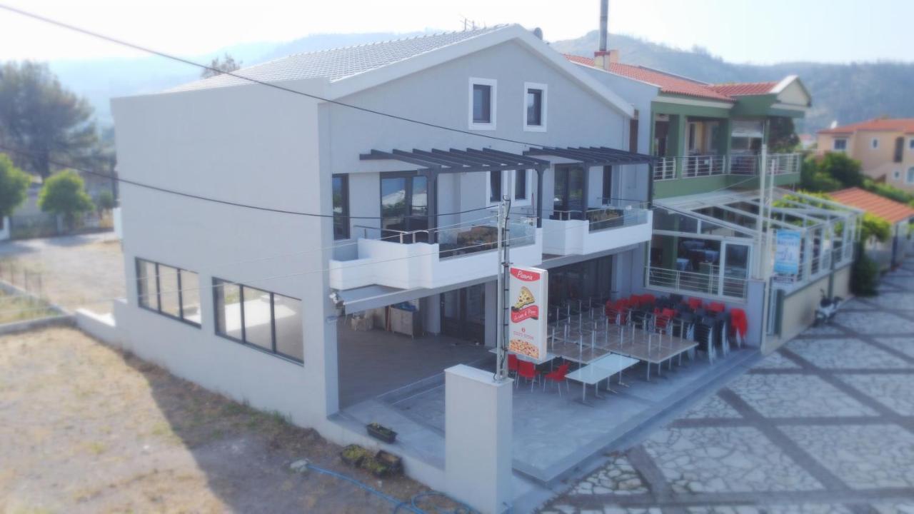 Attic Apartments 阿亚安娜 外观 照片